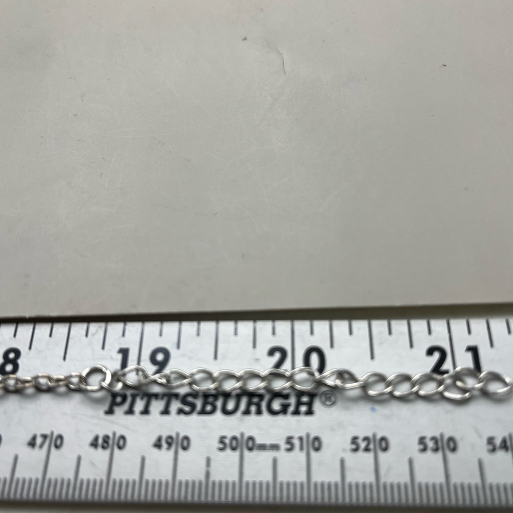 Elegant Silver and Purple Necklace - Picture 3 of 3
